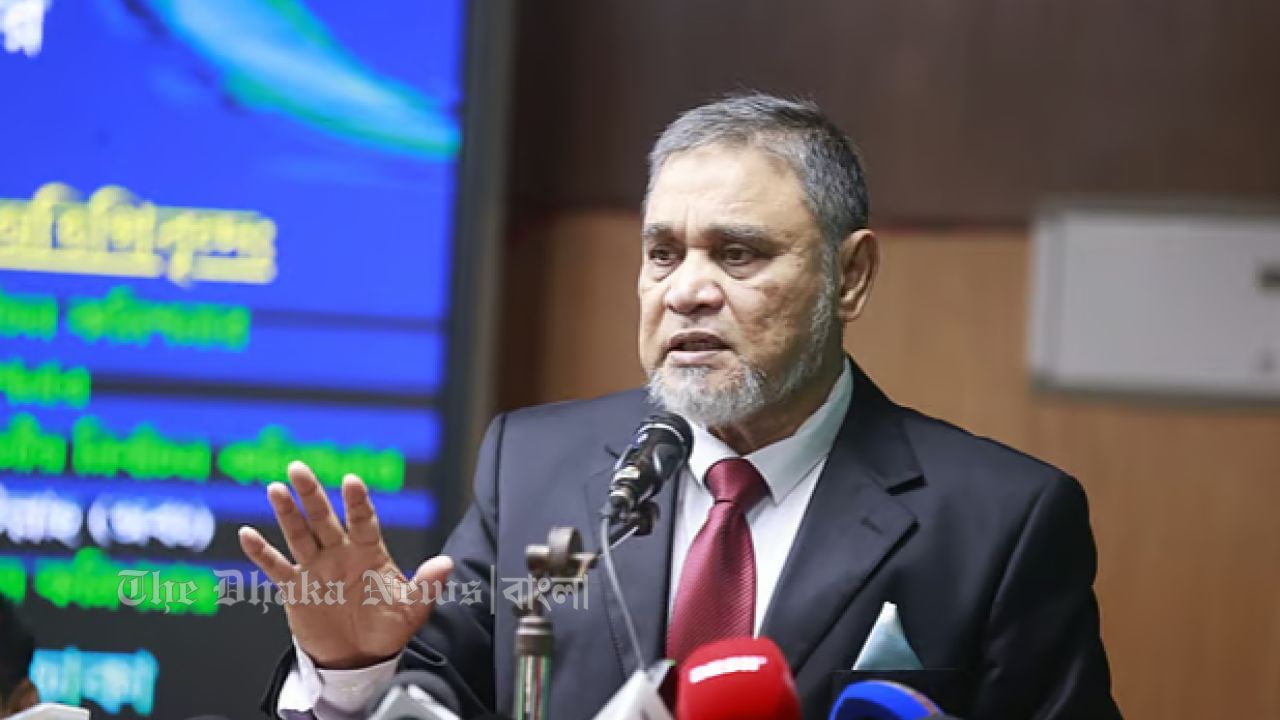 পর্যবেক্ষকদের চোখ দুষ্টু হলে নির্বাচন সুষ্ঠু হবে না : সিইসি