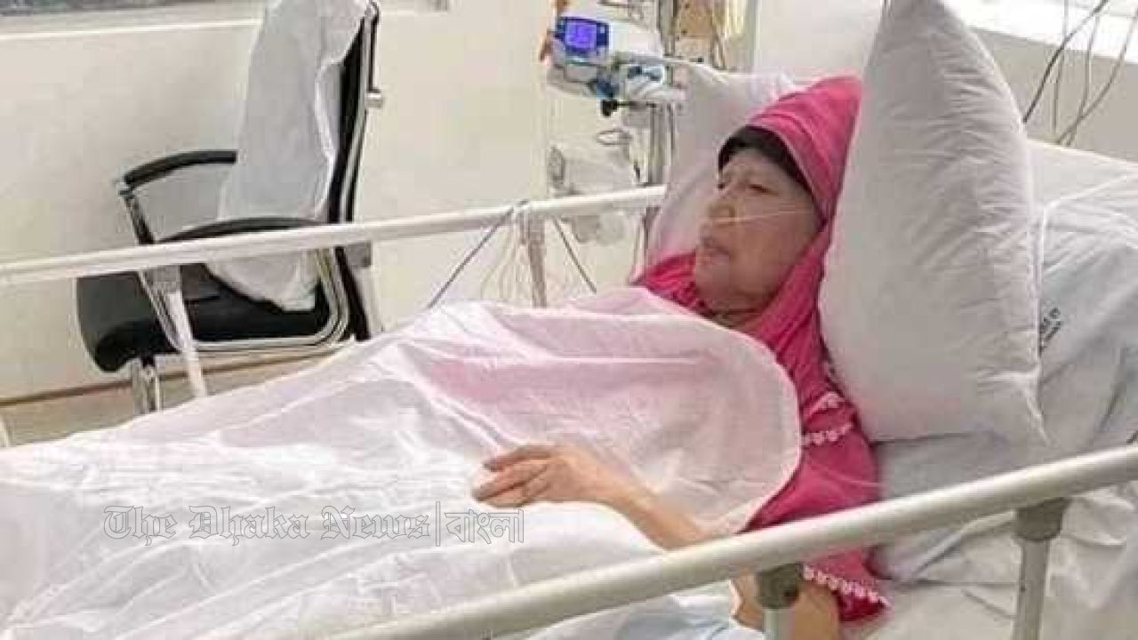 খালেদা জিয়ার সর্বোচ্চ চিকিৎসা অব্যাহত আছে: ডা. জাহিদ