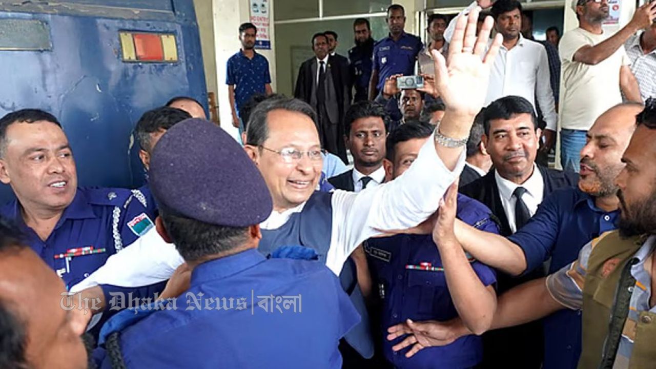 সংখ্যালঘুরা জুলুমের শিকার হলে পাশে থাকবে এনসিপি: সারজিস