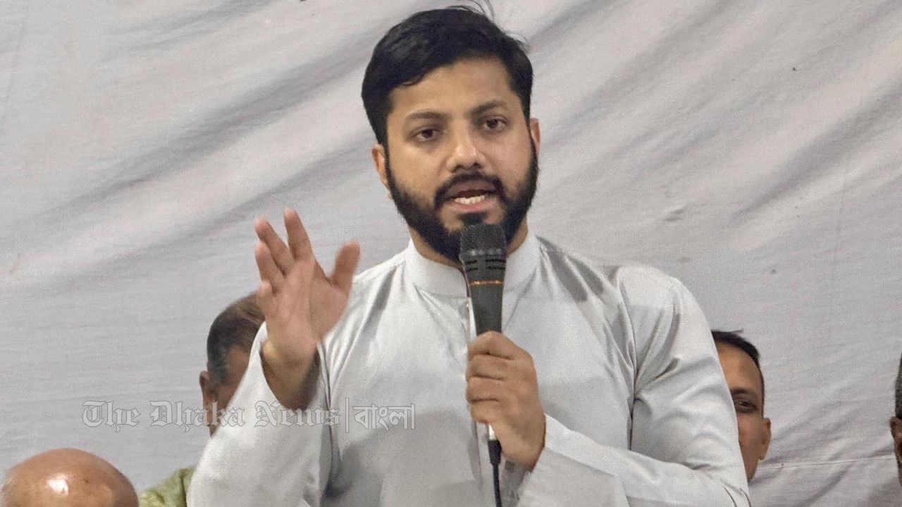 গুজবে কান না দিয়ে খালেদা জিয়ার সুস্থতায় দোয়া করুন: ইশরাক হোসেন