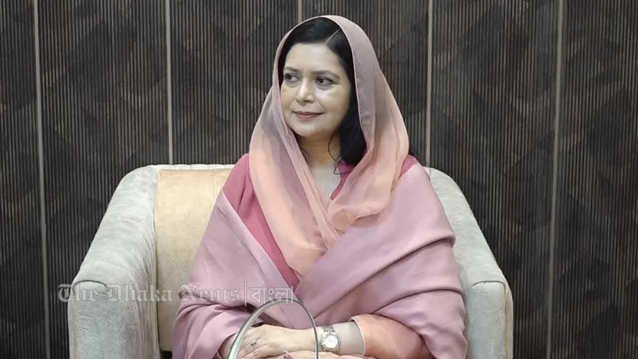 এভারকেয়ারে পৌঁছেছেন ডা. জুবাইদা রহমান