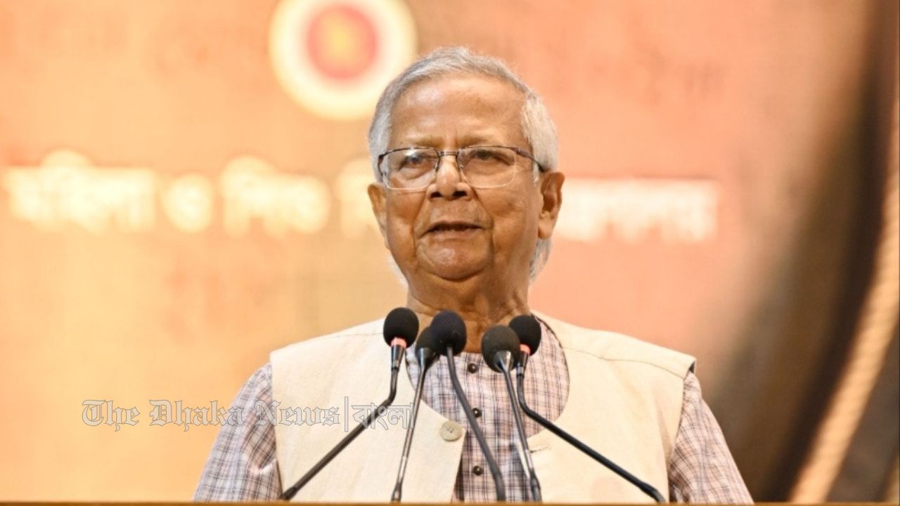 নারীদের সামনে রেখে নতুন বাংলাদেশ গড়ার আহ্বান প্রধান উপদেষ্টার