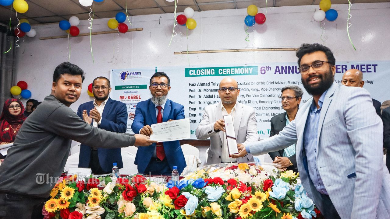 আইইবি’র কনফারেন্সে সেরা গবেষণাপত্রের পুরস্কার পেল সাজ্জাদ হোসেন