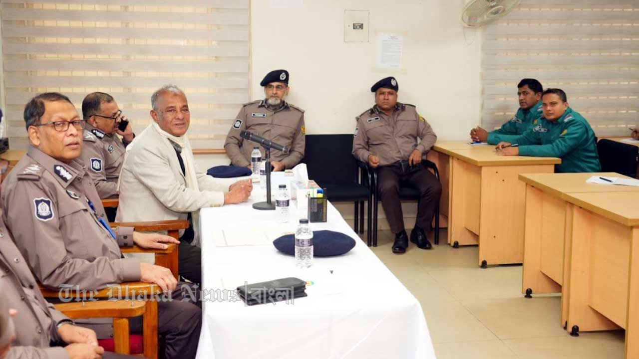 নির্বাচনে পুলিশ নিরপেক্ষ ভূমিকা পালন করবে : স্বরাষ্ট্র উপদেষ্টা