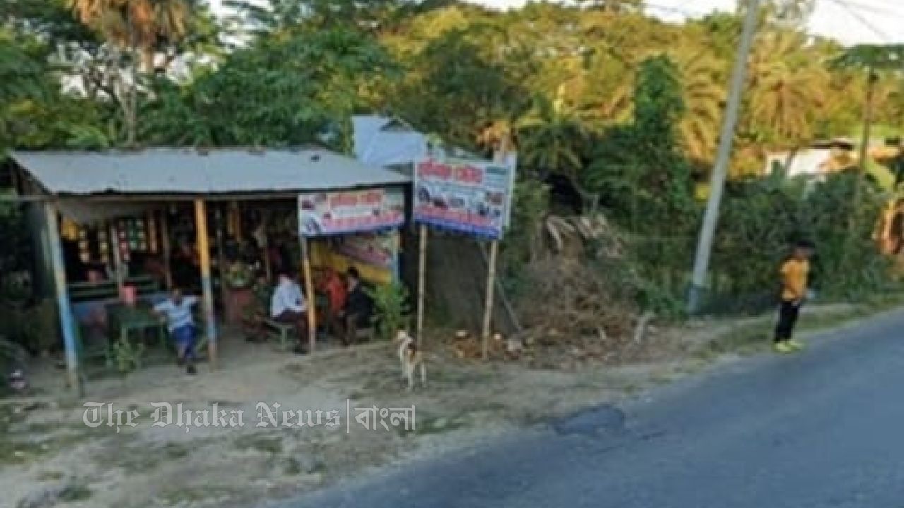 লক্ষীপুর জেলা কারাগার সামনে অনৈতিক কর্মকাণ্ড অভিযোগ