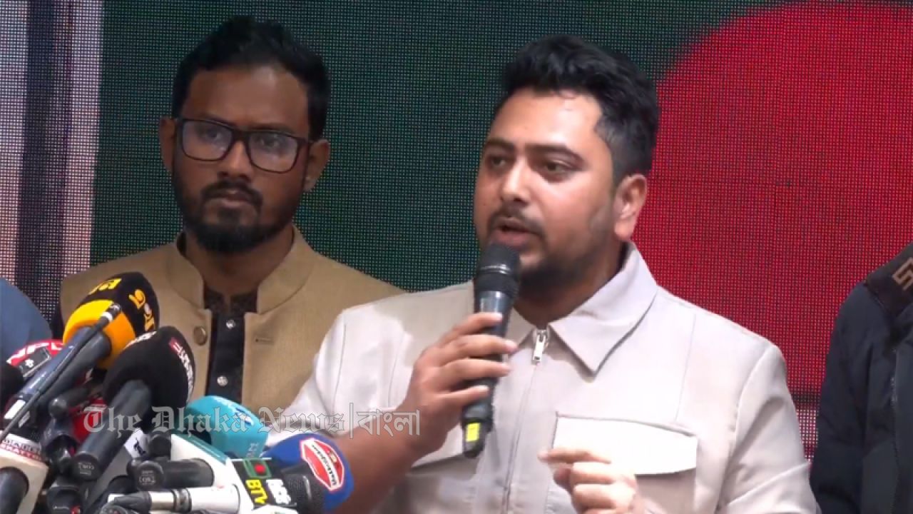 ফ্যামিলি ও কৃষি কার্ডের টাকা কোথা থেকে আসবে সেটা তারা বলে না!