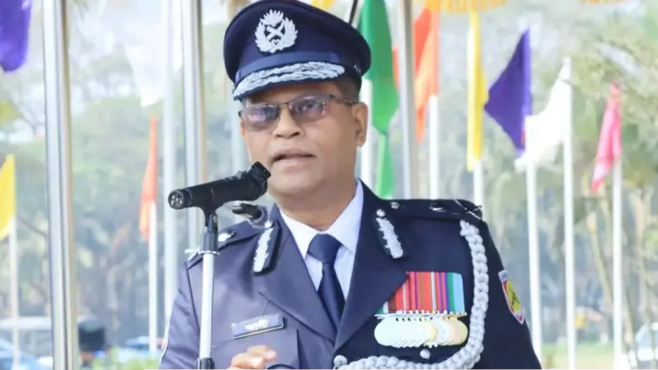 পুলিশের নতুন আইজিপি মো. আলী হোসেন ফকির