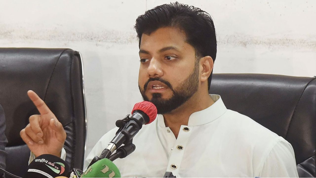 জুলাই অভ্যুত্থানে হতাহতদের তালিকা পুনর্মূল্যায়ন হবে: ইশরাক হোসেন