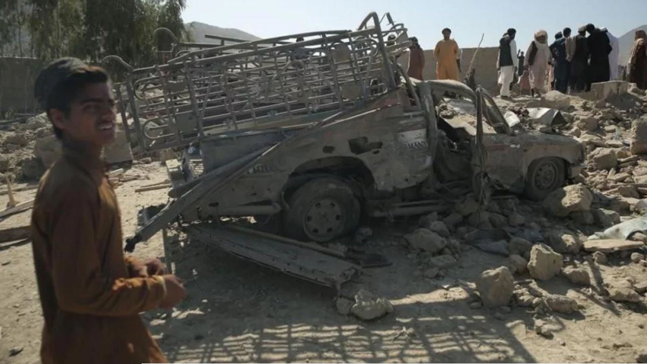 আফগানিস্তানের বিরুদ্ধে যুদ্ধ ঘোষণা পাকিস্তানের