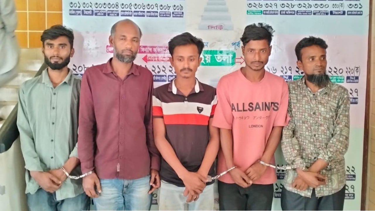 নোয়াখালীতে ৫ মাদকসেবীকে কারাদণ্ড