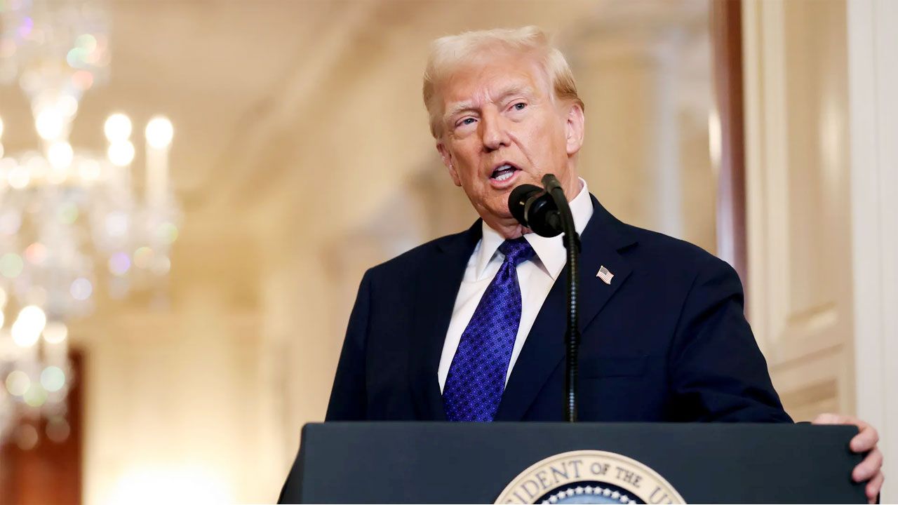 হরমুজ প্রণালীতে বাধা দিলে ইরানকে ‘২০ গুণ বেশি শক্তিতে’ আঘাত: ট্রাম্প