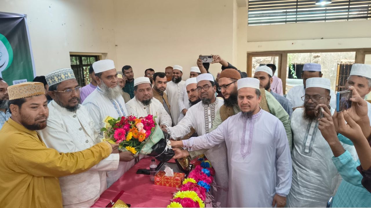 গণভোট না মানা জনগণের সাথে প্রতারণা ছাড়া আর কিছুই নয় : এমপি কামাল’