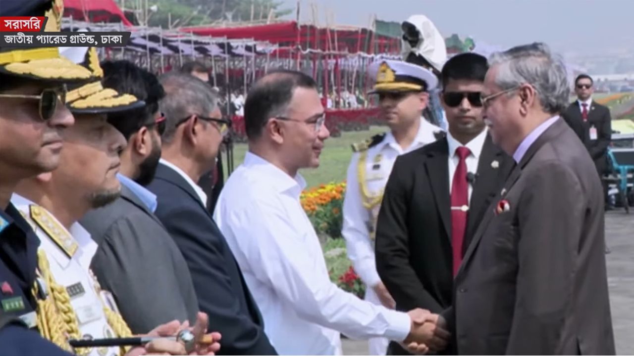 বঙ্গভবনে রাষ্ট্রপতির সঙ্গে প্রধানমন্ত্রীর সাক্ষাৎ 