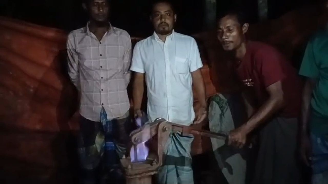 উৎপাদন বৃদ্ধির জন্য ইলিশ ধরার সাথে জড়িত জেলে সহ সকলকেই ভূমিকা রাখতে হবে: কৃষি মৎস্য ও প্রাণীসম্পদ মন্ত্রী