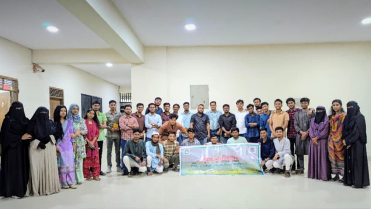 নজরুল বিশ্ববিদ্যালয়ে কুমিল্লা অ্যাসোসিয়েশনের নবীনবরণ