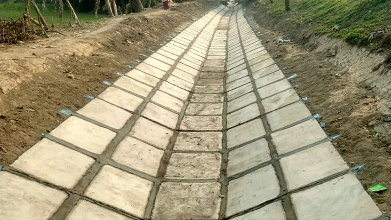 চাঁদপুরে বাপাউবোর প্রকল্পের কাজ শুরুর পূর্বেই সংঘবদ্ধ চক্রের বিভ্রান্তি 