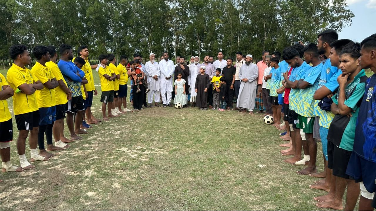 সীমান্তবর্তী বৈদ্দ্যেরখীলে মাদকবিরোধী ফুটবল লীগের ফাইনাল অনুষ্ঠিত