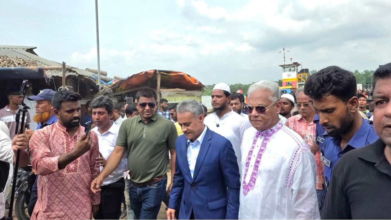 প্রধানমন্ত্রীর সভাপতিত্বে গুলশান লেকের উন্নয়ন নিয়ে বৈঠক অনুষ্ঠিত