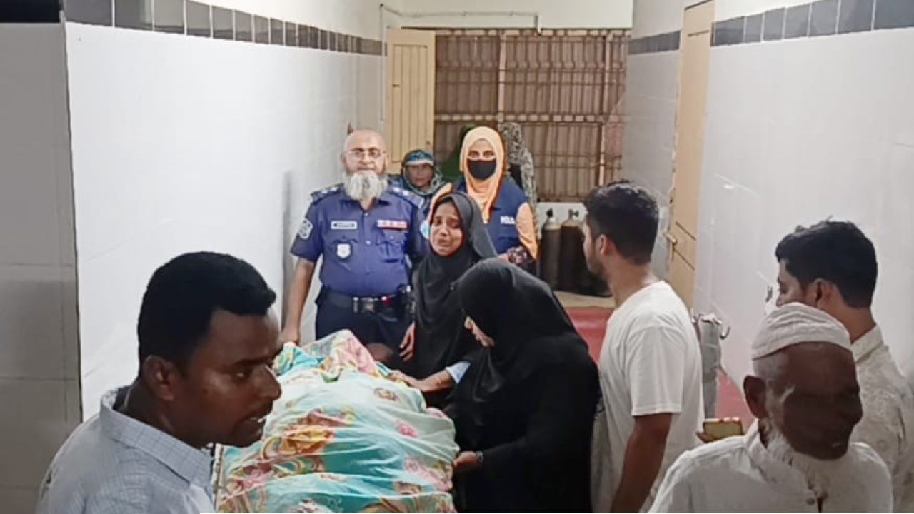 নোয়াখালীতে বিয়ের ৭ মাস পর গৃহবধূর আত্মহত্যা, মরদেহ উদ্বার