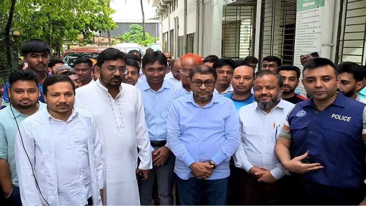 চান্দিনা উপজেলা স্বাস্থ্য কমপ্লেক্সকে ১০০ শয্যায় উন্নীত করার ঘোষণা স্বাস্থ্যমন্ত্রীর