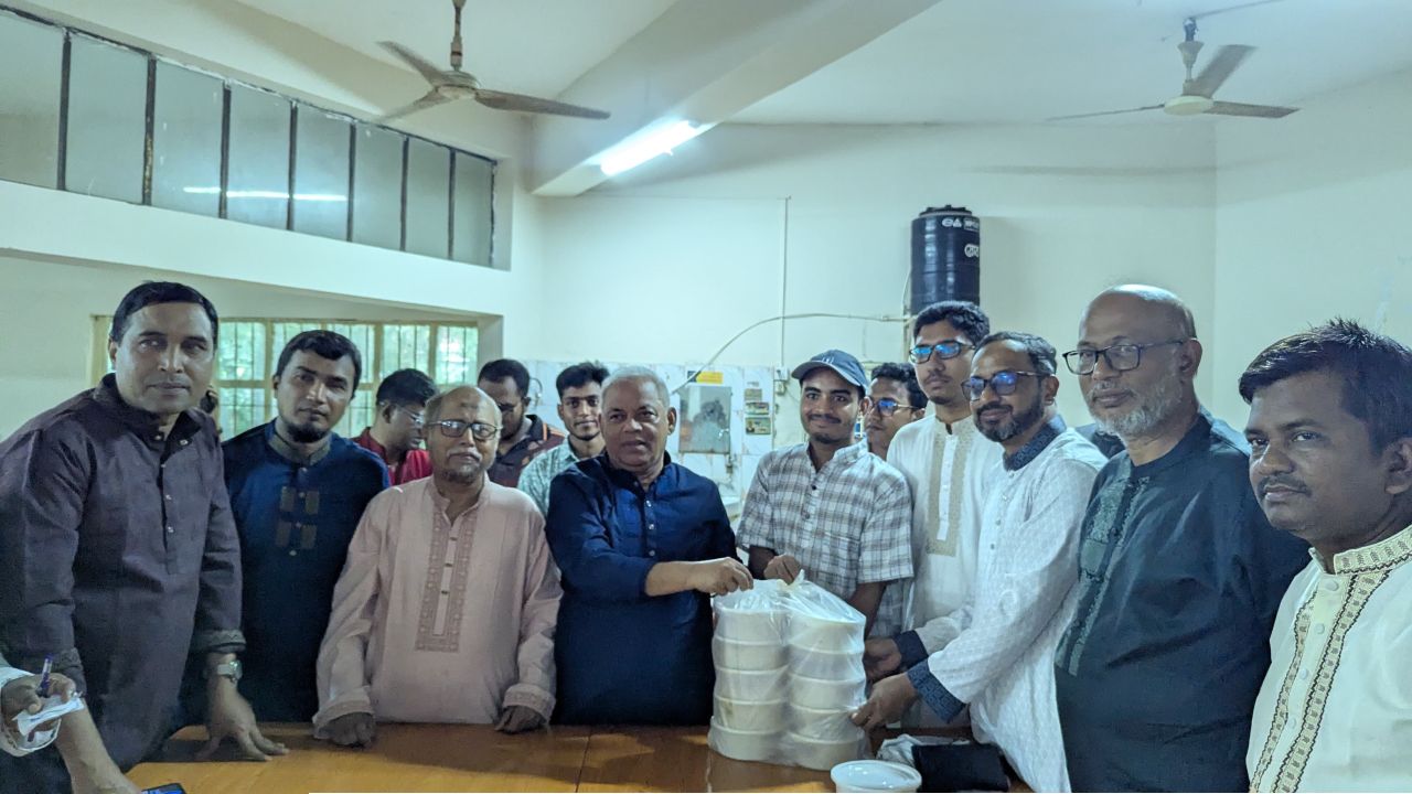 ক্যাম্পাসে থাকা শিক্ষার্থীদের জন্য চবি প্রশাসনের বিশেষ ঈদ আয়োজন