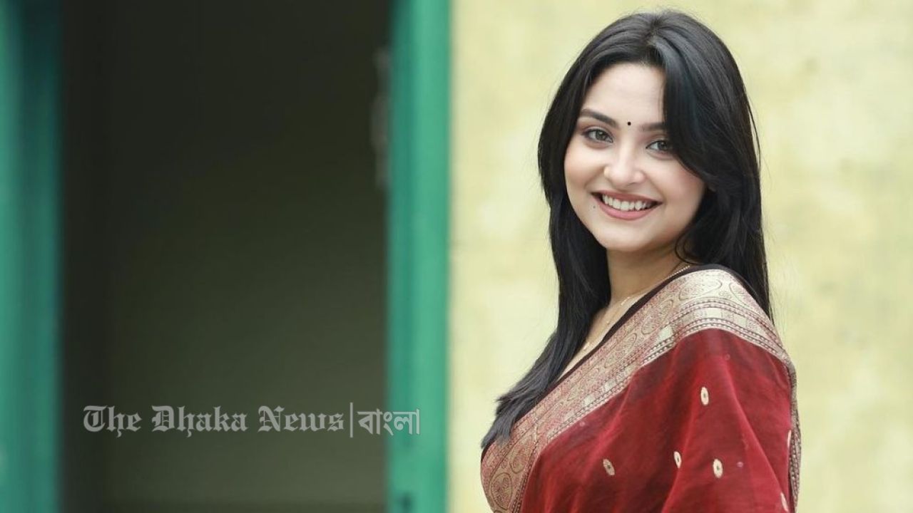 প্রেম করছেন নাজনীন নীহা, কে সেই প্রেমিক?