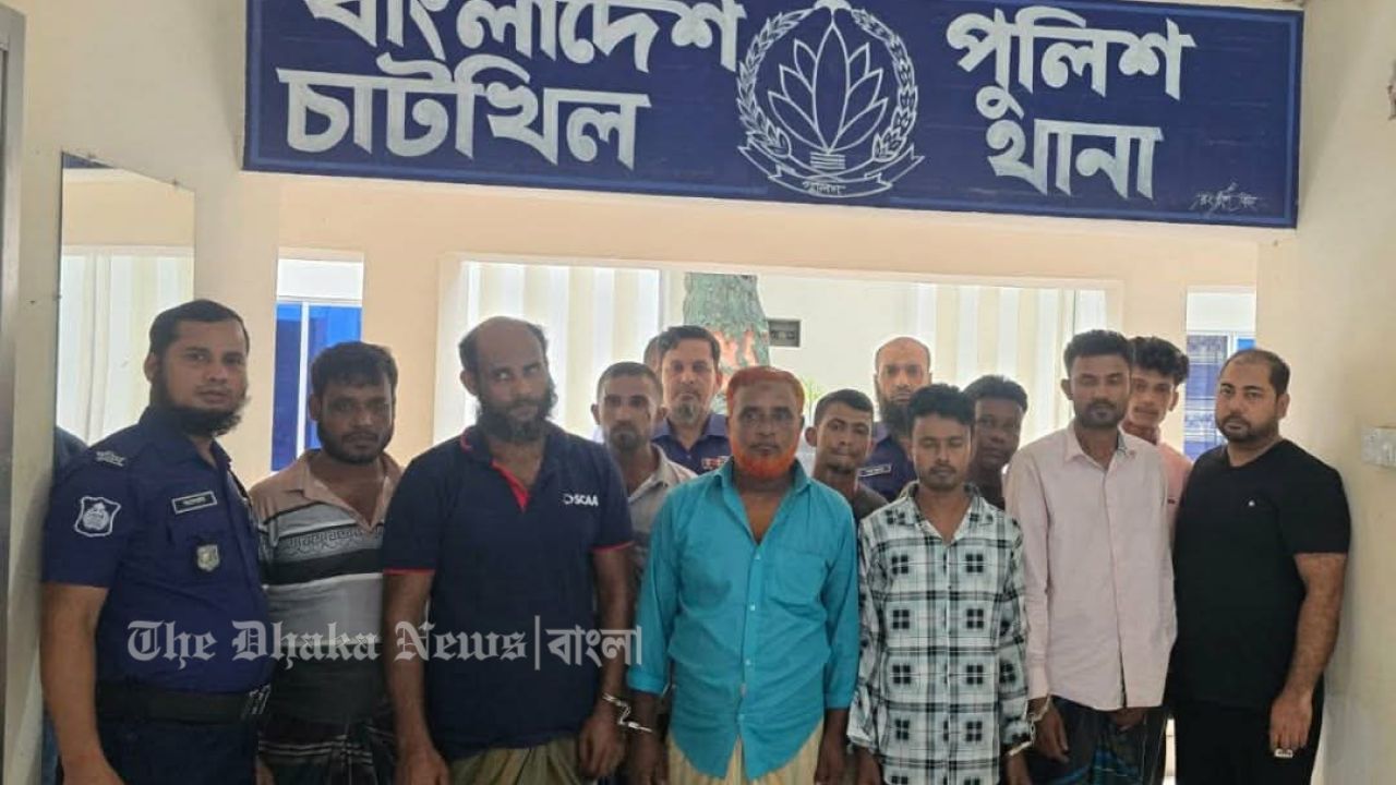নোয়াখালীতে থাই জুয়ার আসর থেকে গ্রেপ্তার ৬