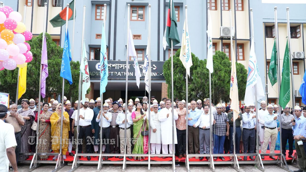 ‘জ্ঞানচর্চার বাতিঘর হয়ে উঠুক রাবি’ প্রতিষ্ঠাবার্ষিকীতে ভূমিমন্ত্রী মিনু