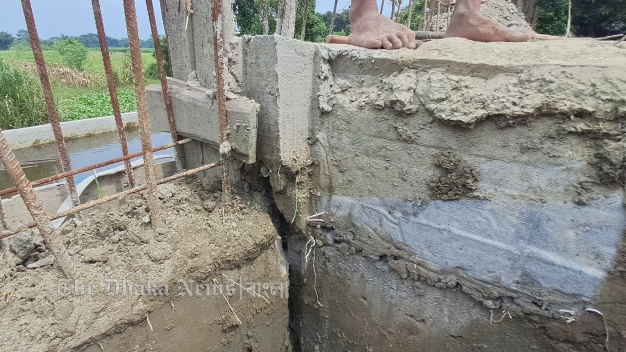 শিক্ষার্থীদের কাছে সংসদে দুঃখ প্রকাশ করলেন শিক্ষামন্ত্রী