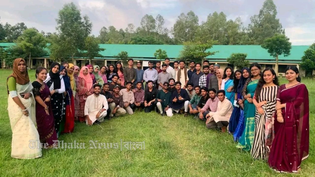 দাখিল পরীক্ষায় সবাই পাশ করলেও ভোলদিঘি কামিল মাদরাসার অধ্যক্ষর বাড়িতে ৫ শিক্ষার্থীর হামলা