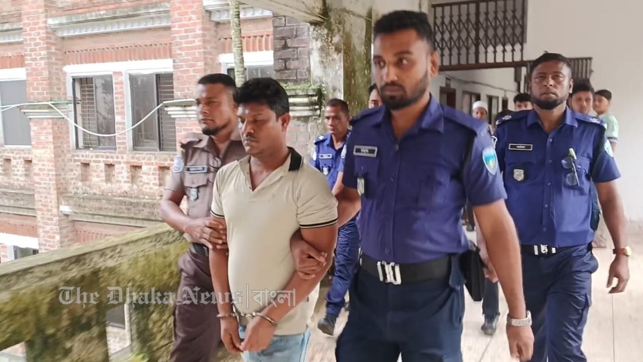 কুবিতে নিষিদ্ধ ছাত্রলীগের পোস্টারিং, ছাত্রদলের নিন্দা ও প্রতিবাদ