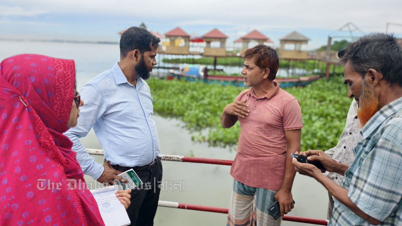 মতলবে মেঘনা তীরের জল বিলাসসহ দুই হোটেল কার্যক্রম বন্ধের নির্দেশ 