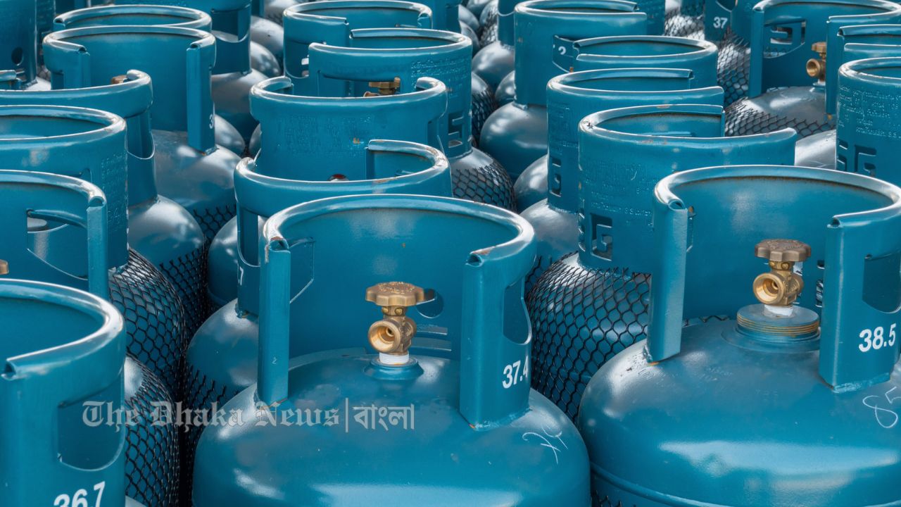 আবারও বাড়তে পারে এলপিজি গ্যাসের দাম